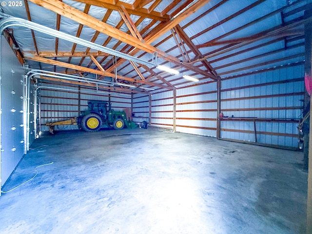 25405 SE Bear Creek Rd, Prineville, OR 97754 - view of garage