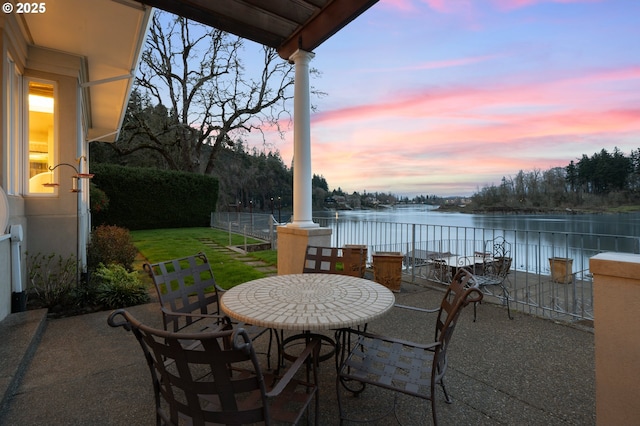 12760 S Fielding Rd, Lake Oswego, OR 97034 - view of yard featuring fence
