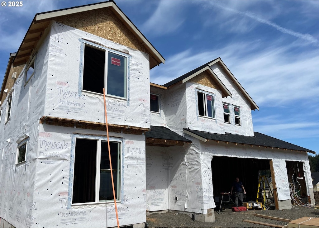 109 Wild Duck, Silverton, OR 97381 - view of front of house featuring a garage