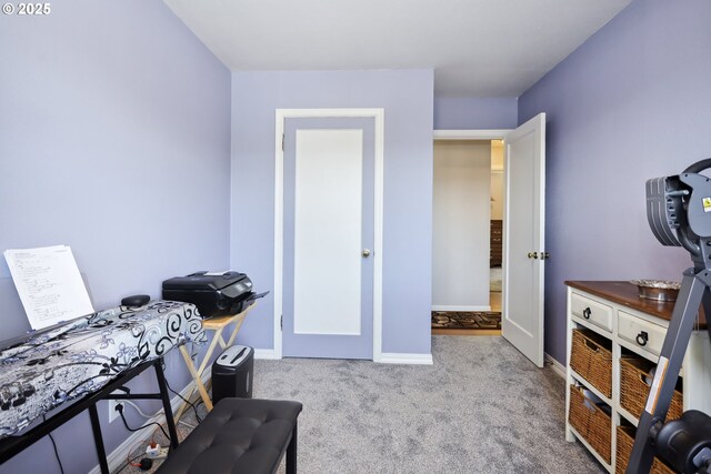 722 E 14th St, The Dalles, OR 97058 - carpeted office space featuring baseboards