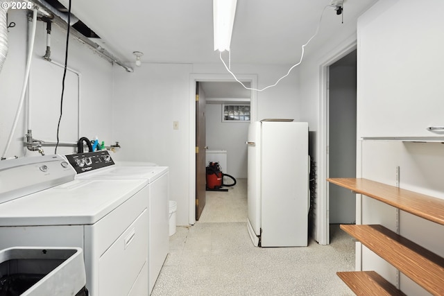 722 E 14th St, The Dalles, OR 97058 - laundry area with independent washer and dryer and a sink