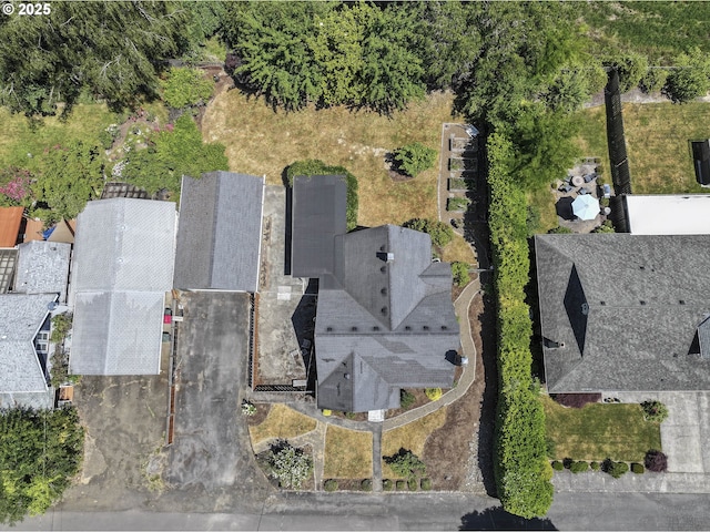 1040 S Park St, Carlton, OR 97111 - drone / aerial view
