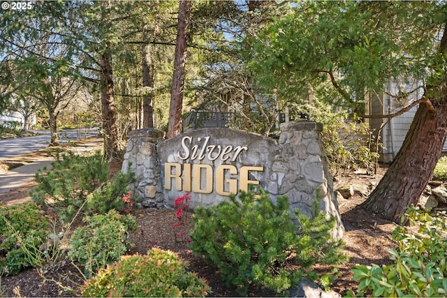 9619 NW Silver Ridge Loop, Portland, OR 97229 - view of community sign