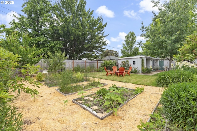 2325 Laurel Ave, Salem, OR 97301 - view of yard with a vegetable garden
