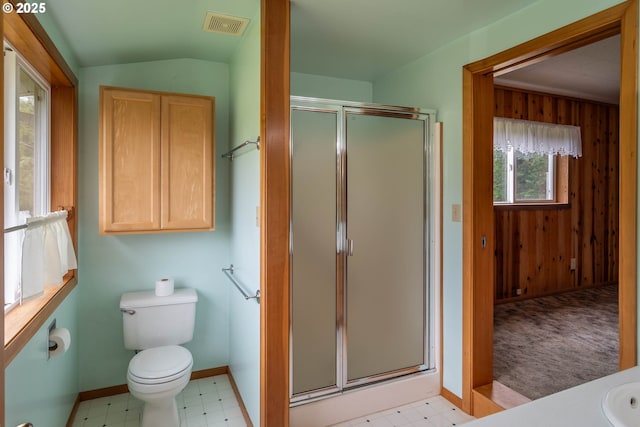 3333 Bullock Rd, Oakland, OR 97462 - full bathroom featuring a stall shower, tile patterned floors, and lofted ceiling