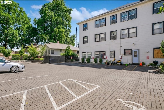 4435 SE Belmont St, Portland, OR 97215 - view of building exterior with uncovered parking