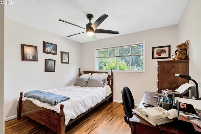 17222 SW Blanton St, Beaverton, OR 97078 - bedroom featuring light wood-style floors, a desk, and a ceiling fan