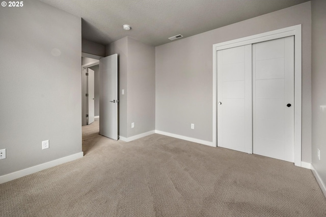 5942 NE 42nd Ave, Portland, OR 97218 - unfurnished bedroom featuring carpet floors and a closet