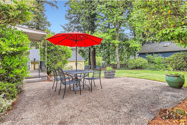 3900 SW Dolph Ct, Portland, OR 97219 - view of patio featuring outdoor dining space