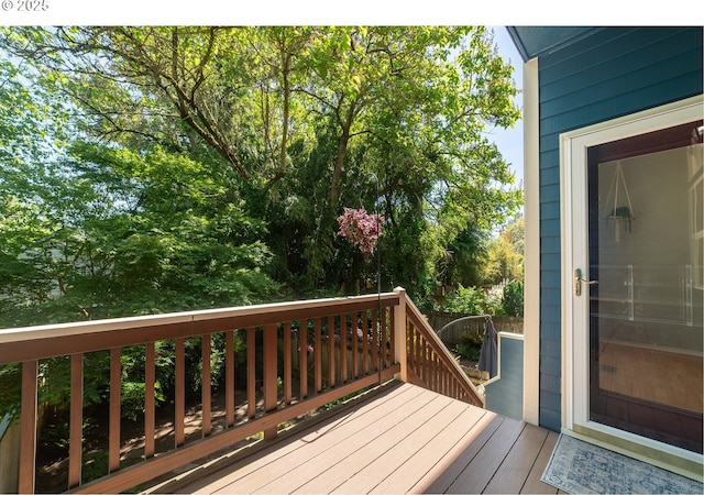 3540 S Corbett Ave, Portland, OR 97239 - view of wooden deck