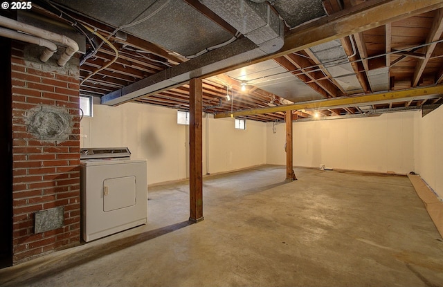 basement featuring washer / clothes dryer