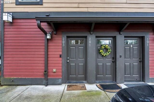 view of entrance to property