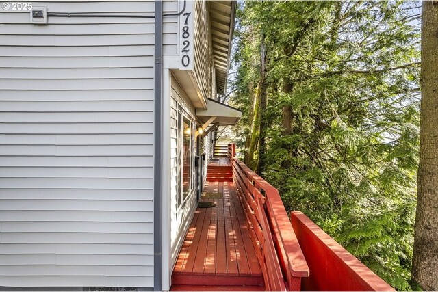 7820 SW 17th Dr, Portland, OR 97219 - view of home's exterior