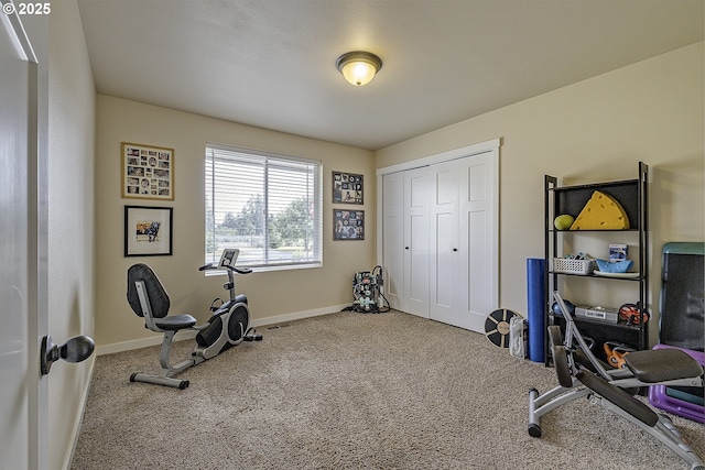 10764 Wiseacre Ln NE, Aurora, OR 97002 - exercise area featuring carpet floors and baseboards