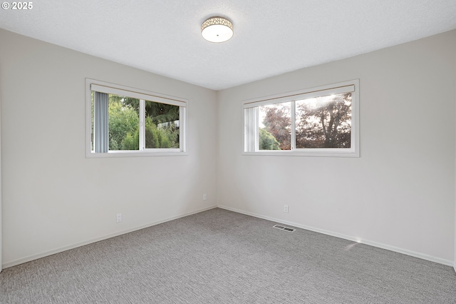 11184 S Allen Ct, Oregon City, OR 97045 - carpeted spare room featuring baseboards