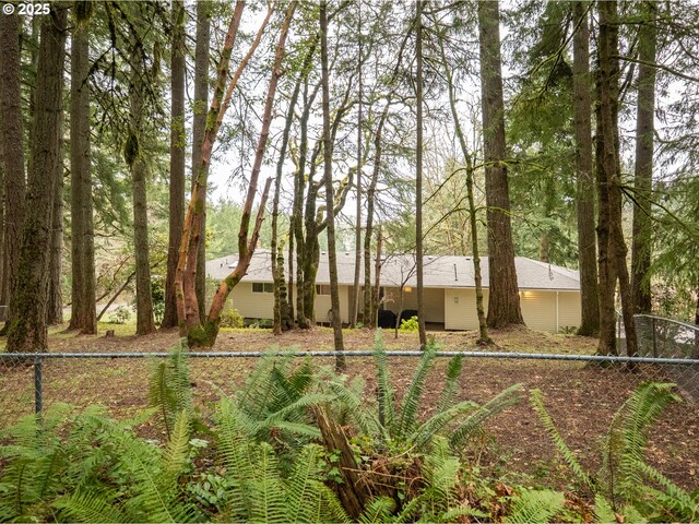 910 NW Overlook Dr, Corvallis, OR 97330 - bathroom with a stall shower