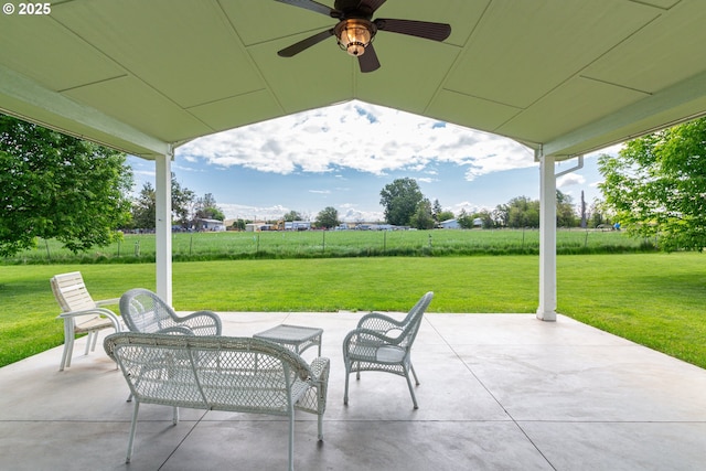 30258 King Ln, Hermiston, OR 97838 - view of patio / terrace with a ceiling fan
