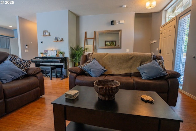 2872 Bluff Ave, Salem, OR 97302 - living room with light wood finished floors