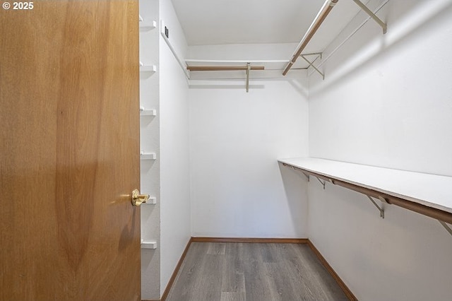 5270 Faircrest Ct SE, Salem, OR 97306 - spacious closet featuring wood finished floors