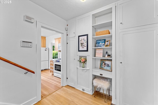 7311 SE 31st Ave, Portland, OR 97202 - view of pantry