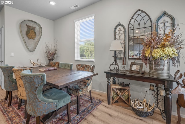 1850 NW Landon St, Mcminnville, OR 97128 - dining room featuring wood finished floors, baseboards, and recessed lighting