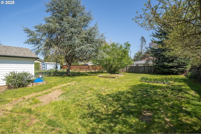 320 SE 106th Ave, Portland, OR 97216 - view of fenced backyard