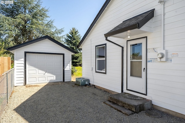 320 SE 106th Ave, Portland, OR 97216 - detached garage with asphalt driveway