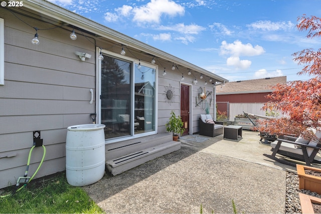 1592 NW Keasey St, Roseburg, OR 97471 - view of patio with fence