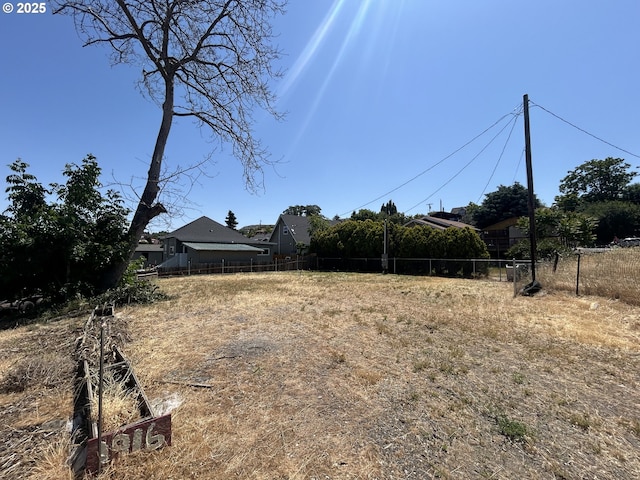 1916 E 9th St, The Dalles, OR 97058