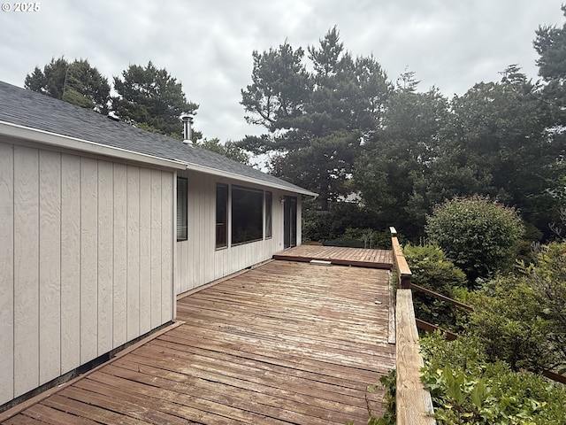 2040 40th St, Florence, OR 97439 - deck with view of wooded area
