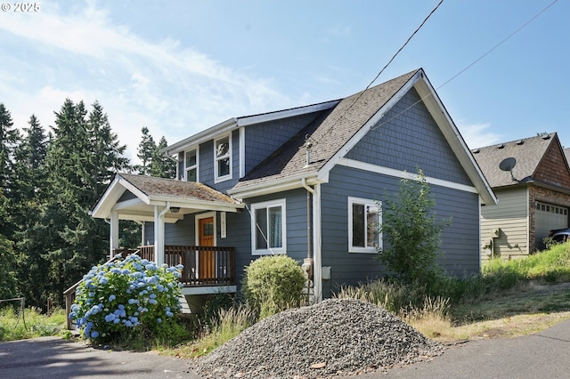 1612 12th St, Oregon City, OR 97045 - view of property exterior with a garage
