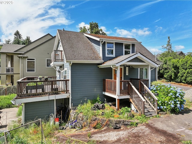 1612 12th St, Oregon City, OR 97045 - view of front of house with a balcony and roof with shingles