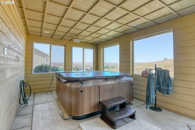 755 NW 23rd St, Pendleton, OR 97801 - sunroom / solarium with a hot tub and plenty of natural light
