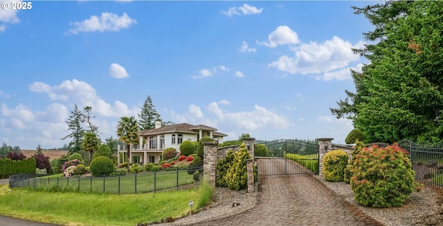 12033 S Shadow Hills Ct, Turner, OR 97392 - view of decorative road with a gate
