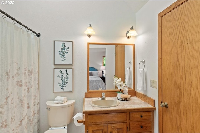 115 Willow St, Silverton, OR 97381 - ensuite bathroom featuring vanity and a shower with shower curtain