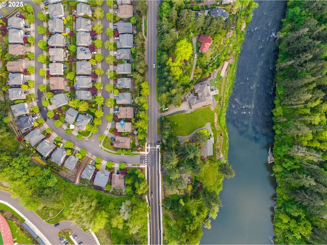 1043 Meek Way W, Linn, OR 97068 - aerial overview of property's location featuring nearby suburban area and a large body of water