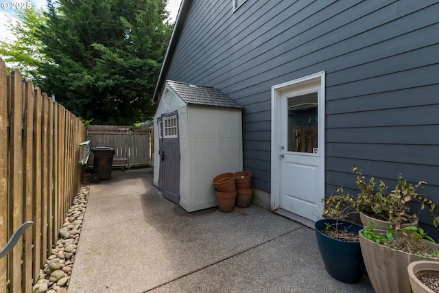 352 SE 14th Pl, Canby, OR 97013 - view of patio / terrace