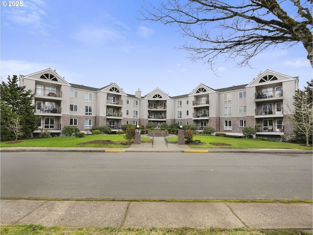 view of building exterior