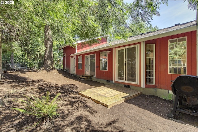 9403 SW 74th Ave, Portland, OR 97223 - rear view of house with crawl space