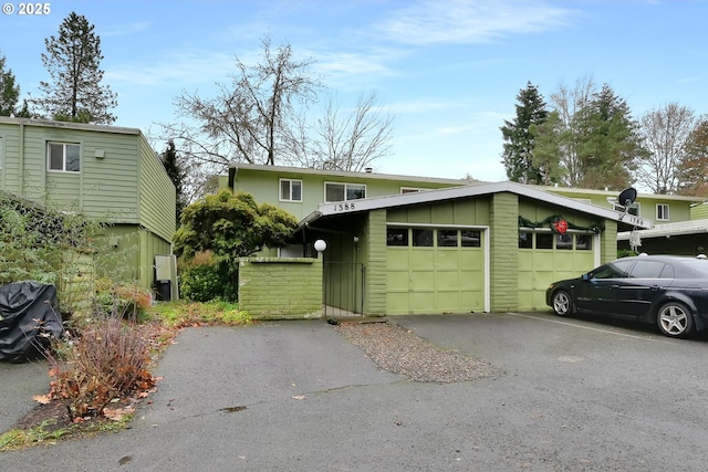 view of front of home featuring a garage