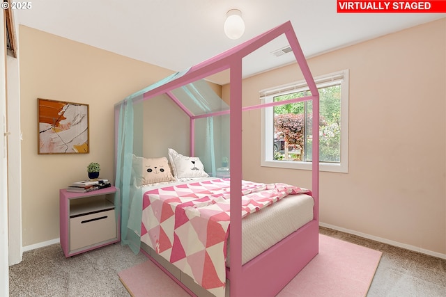 19686 Sun Cir, West Linn, OR 97068 - carpeted bedroom featuring baseboards