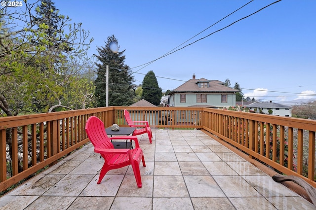 1219 Jerome Ave, Astoria, OR 97103 - view of wooden terrace
