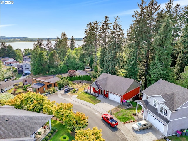 104 S Pl, Astoria, OR 97103 - aerial perspective of suburban area with a large body of water