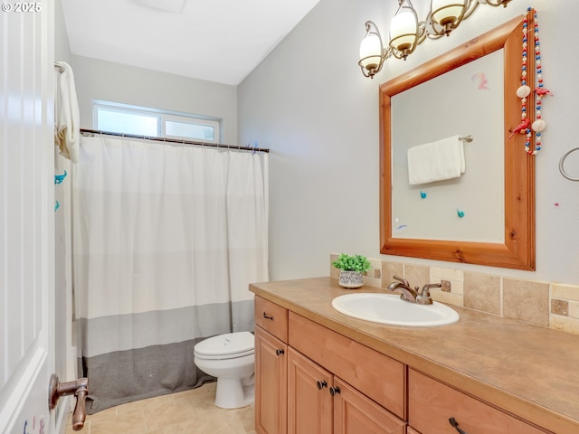 104 S Pl, Astoria, OR 97103 - full bath featuring vanity, tile patterned flooring, and a shower with curtain