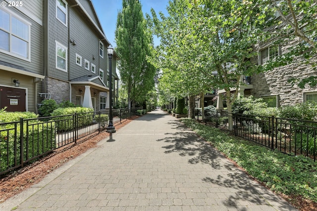 672 NE Newstead Ln, Hillsboro, OR 97006 - view of community
