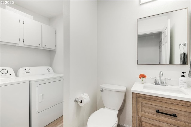 7143 SW Sagert St Unit 106, Tualatin, OR 97062 - bathroom with toilet and shower / bathtub combination with curtain