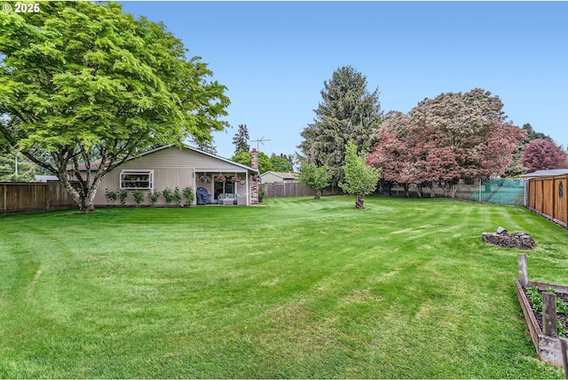 4730 SW 189th Pl, Beaverton, OR 97078 - view of yard with a fenced backyard