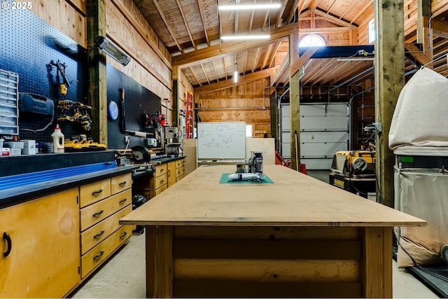 86561 R R Baker Rd, Springfield, OR 97478 - view of garage