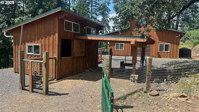 86561 R R Baker Rd, Springfield, OR 97478 - view of outdoor structure with an exterior structure