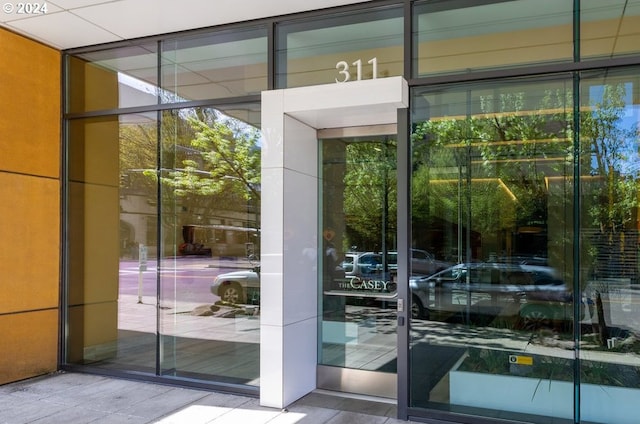 view of property entrance